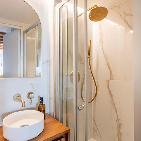 Louvre - Rivoli - Designer - Sleeps 3p Parigi